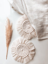 Lade das Bild in den Galerie-Viewer, Makramee Coaster